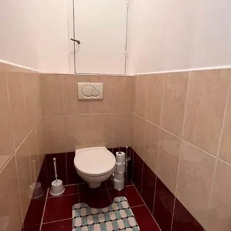 2 Apartment, Near Oc Galeria, Petrzalka Apartament *