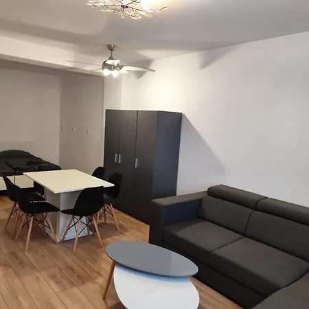 2 Apartment, Near Oc Galeria, Petrzalka * Pressburg